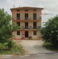 ABITAZIONE di tipo popolare, facente parte di un...