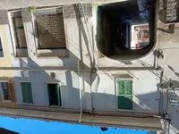 PIENA PROPRIETà di appartamento su due piani, in...