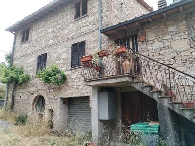 SPOLETO (PG) LOC. CASAL DELLA VALLE N. 2 E 3