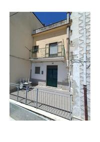 Piena proprietà 1/1 di Abitazione ubicata a Montemilone...
