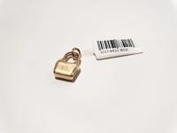 (Lotto n.1832) un ciondolo in oro giallo 18 kt a forma...