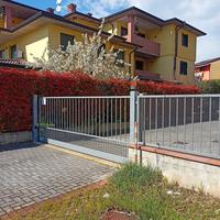 Appartamento posto al primo piano di contesto...