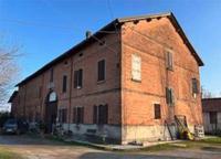 Porzioni immobiliari parte di unico podere denominato...