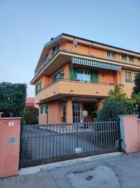 Piena proprietà di due unità residenziali in buono...