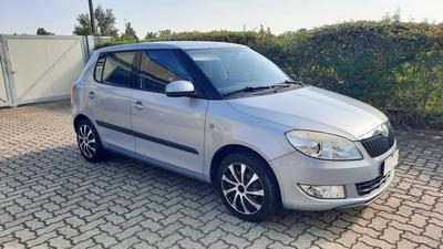 (Lotto n.1) - Autovettura marca SKODA modello FABIA , immatricolata il 27.10.2010