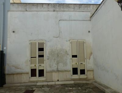 Piena proprietà per la quota di 1/4 relativamente ad una...