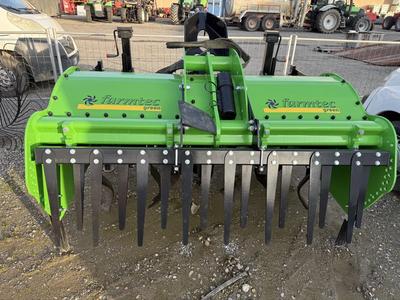 Macchinari nuovi (voltafieno, andanatore, rotoaratro Farmtec)