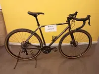 BICICLETTA GRAVEL verde, marca Kross, mod. Esker 4.0