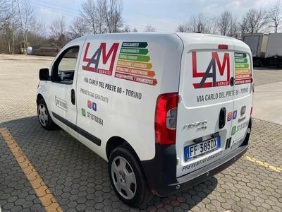 Autocarro Fiat Fiorino targato FF383DX, autocarro Fiat Fiorino targato FF627GJ ed autocarro Ford Transit Custom targato GH957MV provenienti dalla Liquidazione Giudiziale 46/2026 del tribunale di Torino. Asta online tramite la piattaforma ww.astebusiness.it (asta 3412). Si invitano gli interessati ad accedere al sito. Possibilità di formulare offerte sia per i singoli lotti che per il lotto completo.