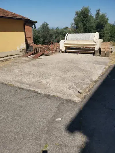 Piena proprietà sull'intero di unità immobiliare fittizia - ente urbano,...
