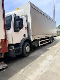Autocarro Renault WIDE, targato FG****** telaio n...