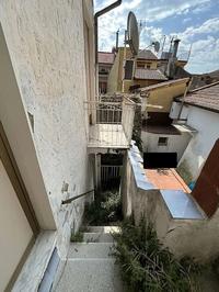 Unità immobiliare, che si trova all'interno di una corte...