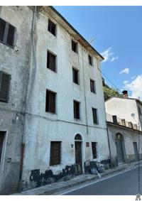 Abitazione sita in Bagni di Lucca (LU), fraz. Ponte a...