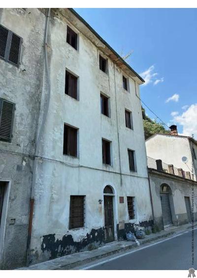 Abitazione sita in Bagni di Lucca (LU), fraz. Ponte a...