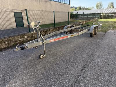 CARRELLO PORTABARCA MARCA HEKU TG. MRH3345 TELAIO 57111 LUNGHEZZA 6 METRI