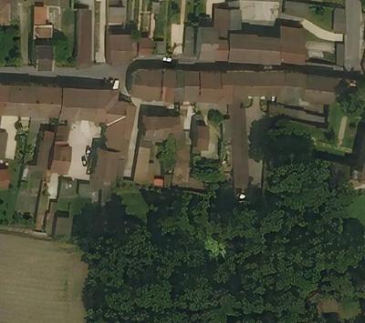 Fabbricato abitativo attualmente locato, ubicato in via fratelli Bandiera n.31, in pessime condizioni di manutenzione e privo di riscaldamento