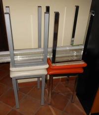 Arredamento vario (tavoli espositivi, armadi, espositori, banconi, cassettiere, sedie, ecc.). Il tutto come meglio descritto nella perizia alla quale si rinvia