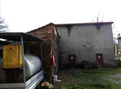 iena proprietà di fabbricato rurale ad uso magazzino/deposito ed essiccatoio...