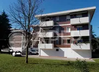 Lotto Unico - piena proprietà di unità immobiliari...