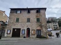 Piena proprietà di un appartamento posto al piano...
