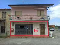 LOTTO PRIMO: Due unità immobiliari ad uso commerciale...