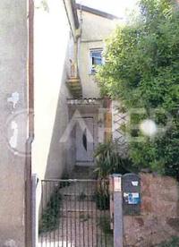 Lotto 1 - piena proprietà di porzione di fabbricato,...