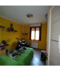 Appartamento con annessa autorimessa della superficie...